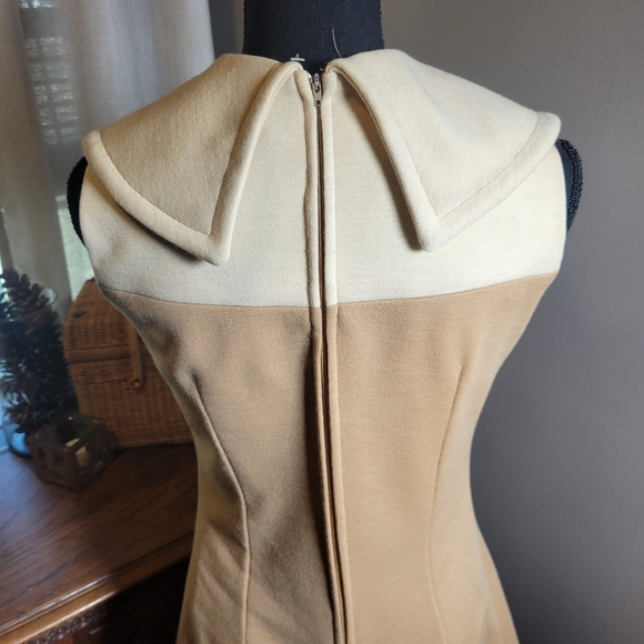 VINTAGE 60'S GO-GO BROWN AND CREAM MINI DRESS AND JACKET - Picture 10 of 10